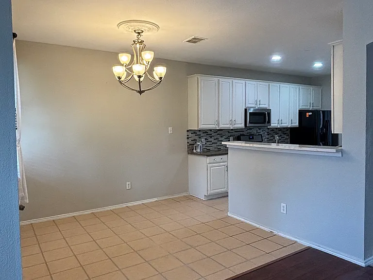 10120 Sourwood Dr — Photo 7