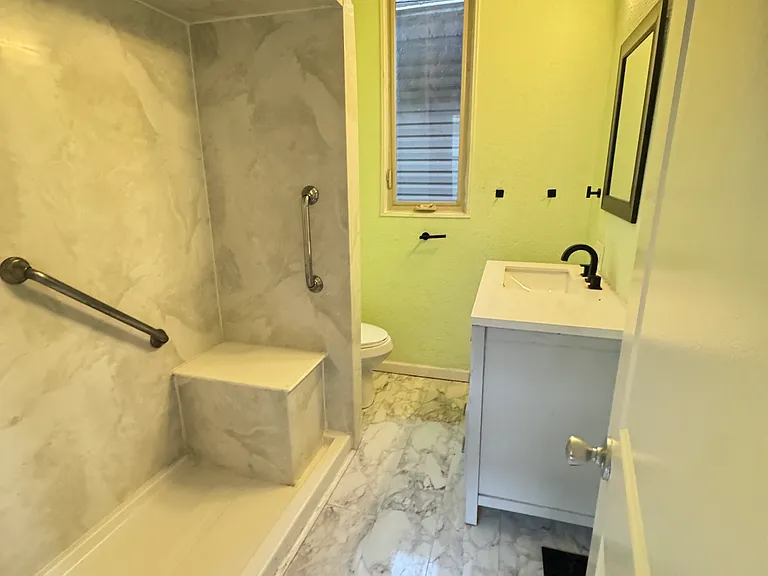 1703 S Garvin St — Photo 10