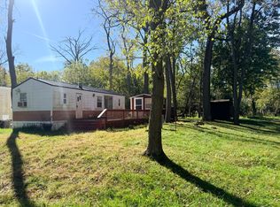 16-157/158 Woodhaven Lakes, Sublette, IL 61367