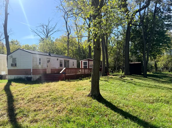 16-157/158 Woodhaven Lakes, Sublette, IL 61367