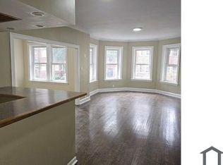 7020 S Chappel Ave APT 1N, Chicago, IL 60649