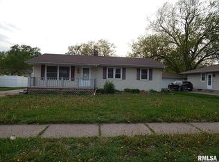 3816 N Linwood Ave, Davenport, IA 52806