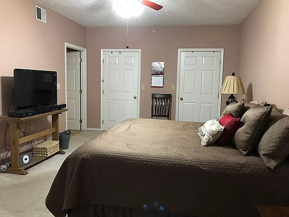 Primary Bedroom w/separate closets