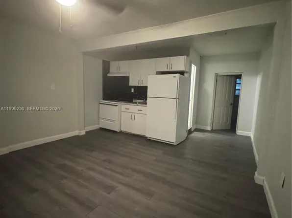 7802 NW 8th Ave, Miami, FL