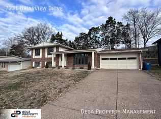 7231 Briarview Dr, Saint Louis, MO 63123