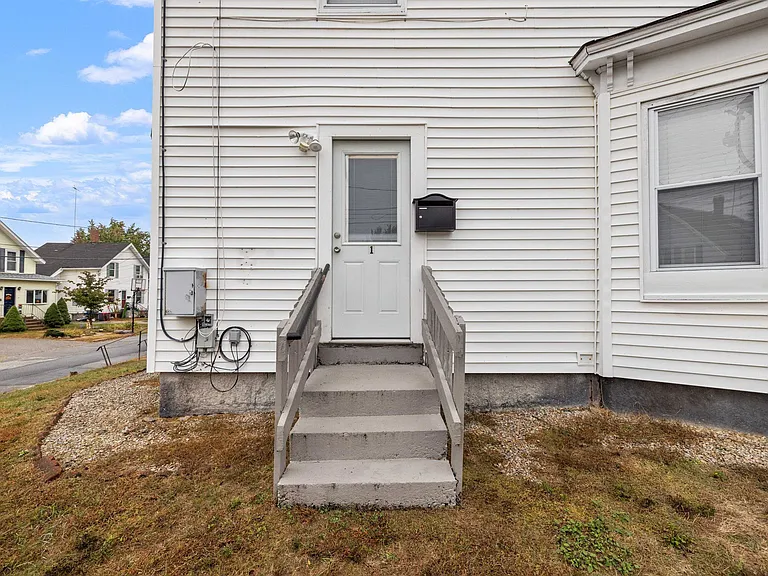 792 Grove St #1 — Photo 32