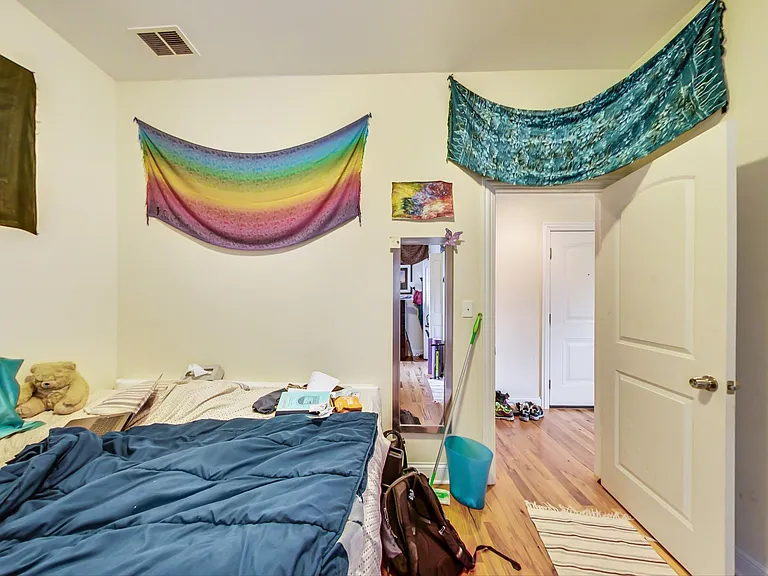 1224 W Argyle St #3W — Photo 11