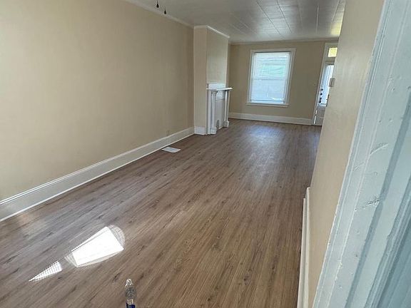 4th image of 1668 Fillmore St