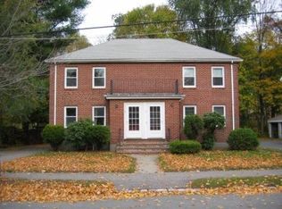 17 Payne Rd #TH, Newton Highlands, MA 02461