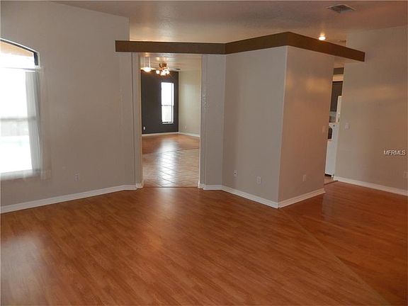 4th image of 713 Via Del Sol Dr