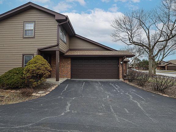 3rd image of 120 White Birch Ln