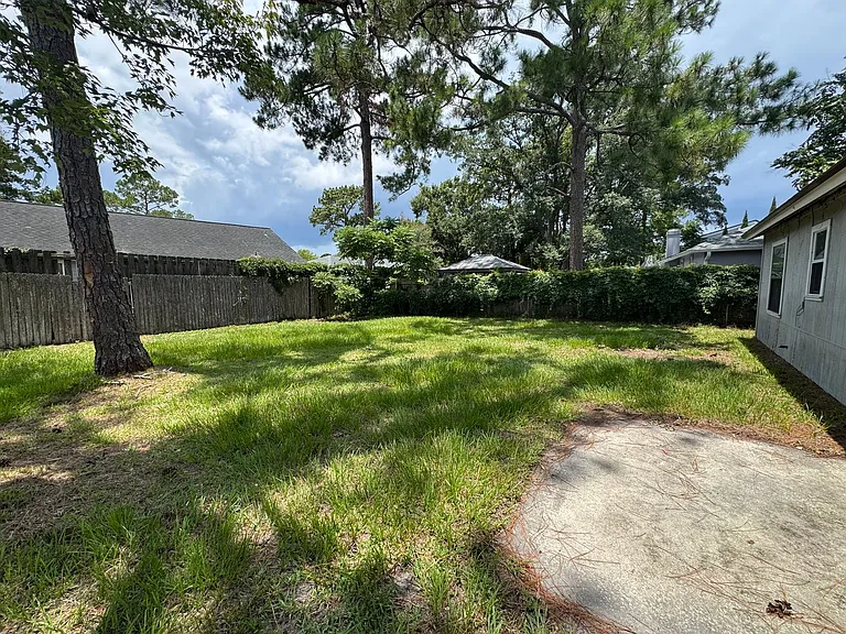 10272 Arrowhead Dr — Photo 19
