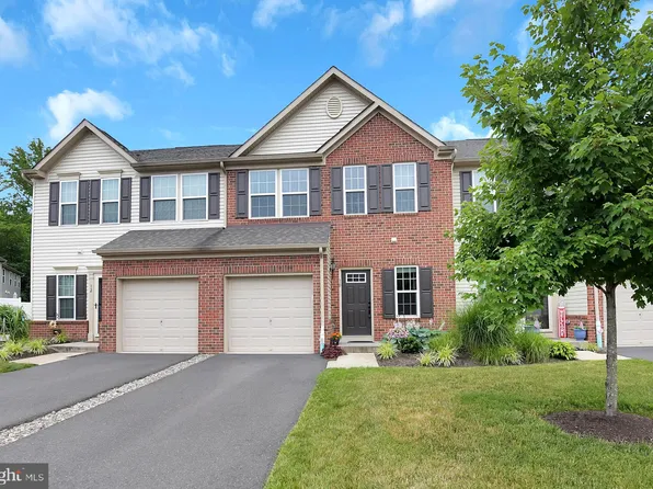 10 Ventana Ct, Hamilton, NJ 08619