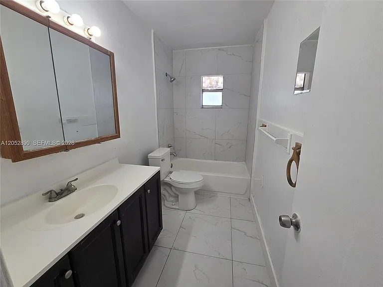 5307 NW 23rd St #176 — Photo 11