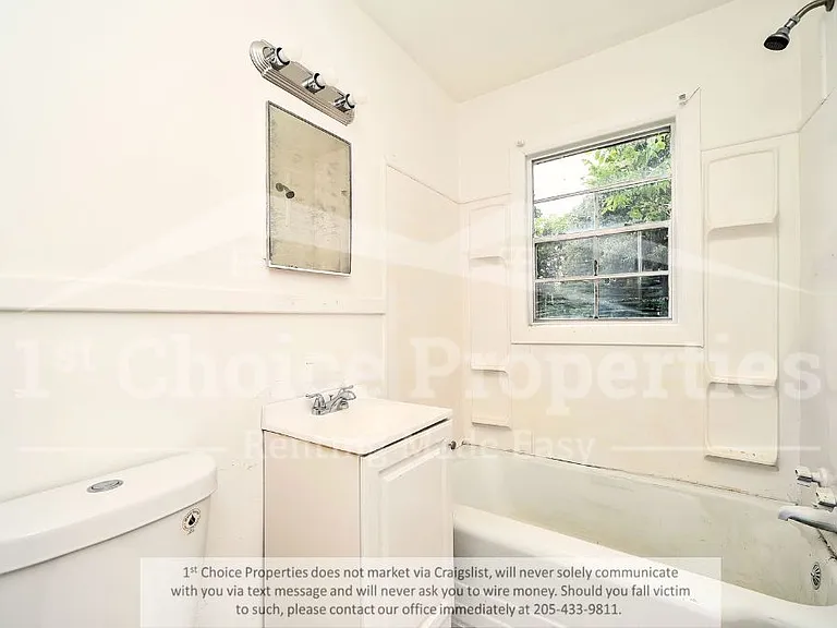 3005 Avenue J #E — Photo 5