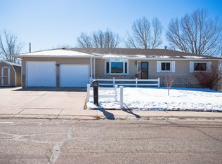 4513 E 8th St, Cheyenne, WY 82001