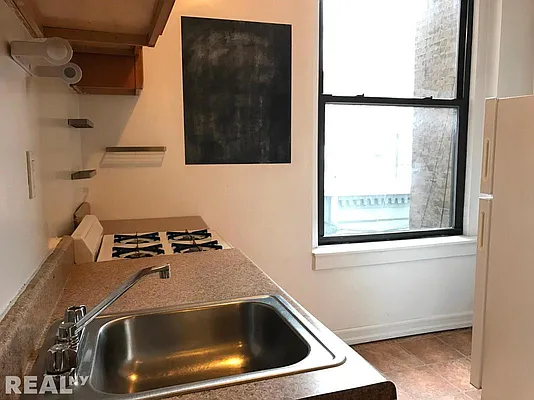 Rented by REAL New York | media 13