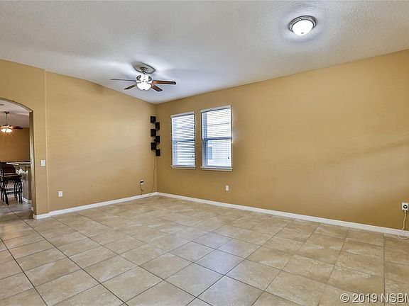 5th image of 3450 Pegaso Ave