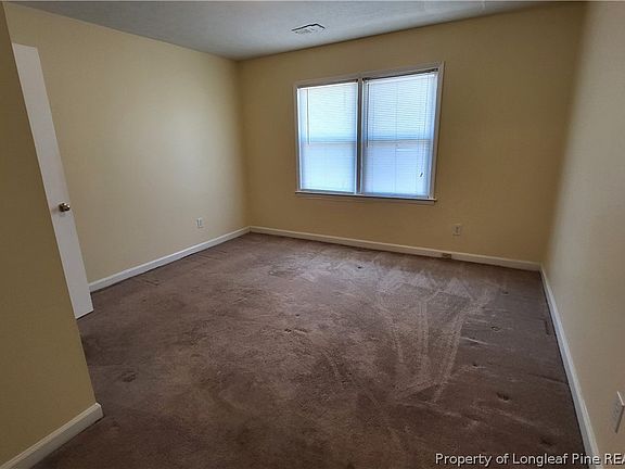 4th image of 524 W 17th St