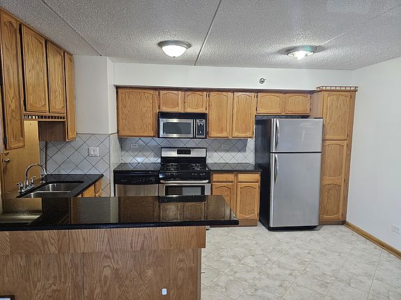 2nd image of 10515 W Grand Ave Unit G-3