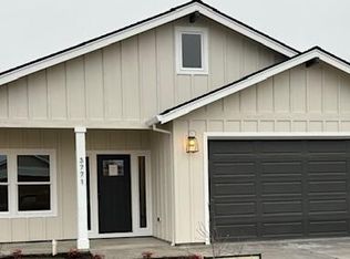 3771 Folium St #400, Medford, OR 97504
