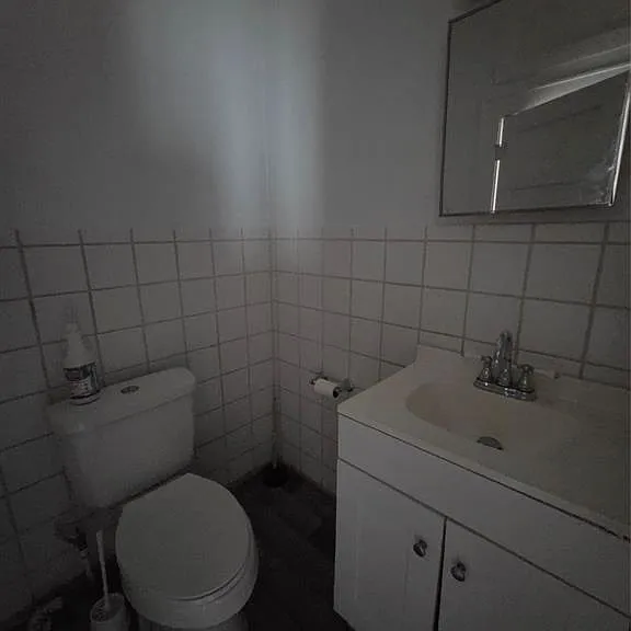 417 E Main St — Photo 11