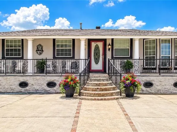 6113 Victorian Dr, Marrero, LA 70072