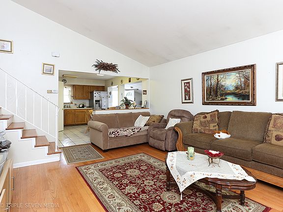 3rd image of 7610 Gail Ave