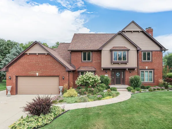 854 Richart Ln, Greenwood, IN 46142