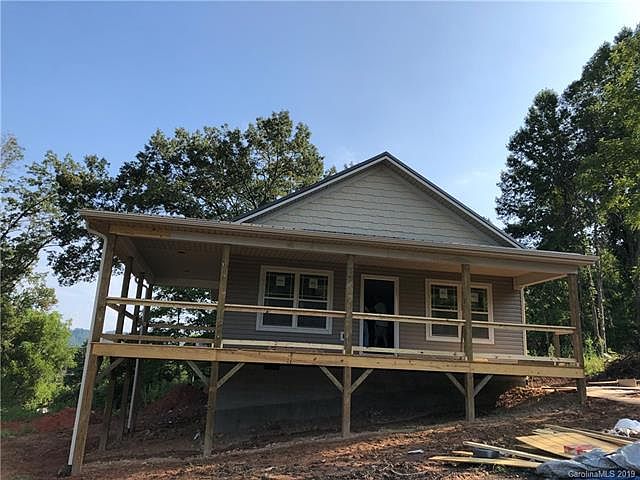2nd image of 316 Herron Point Ln