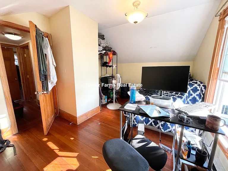 21 Alpine St #2 — Photo 18