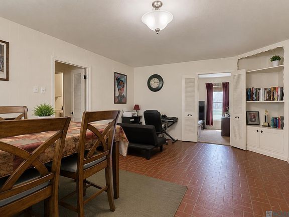 4th image of 8119 Franwood Dr