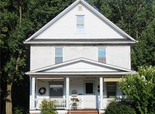 573 East Ave, Medina, NY 14103