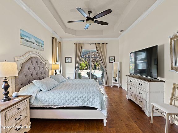 4th image of 111 Via Catalano Ct NE