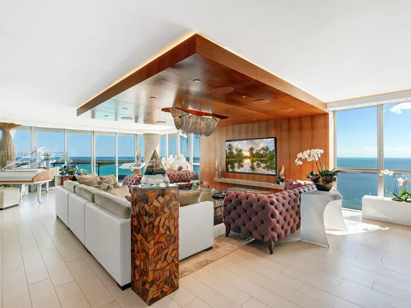 1331 Brickell Bay Dr APT 3211, Miami, FL 33131