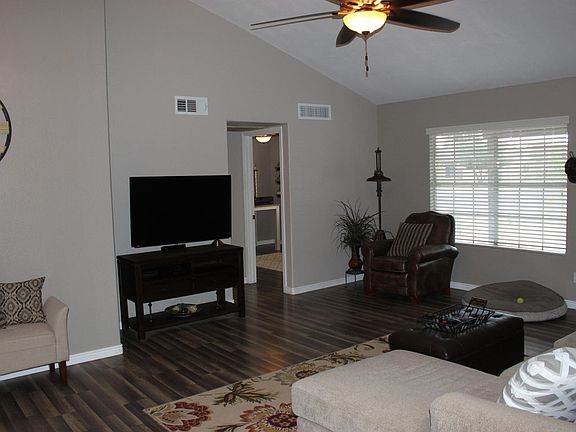 5th image of 18638 N 46th Dr