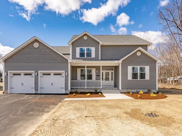 74 Crystal Brook Dr, Springfield, MA 01118