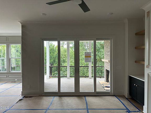 5th image of 1005 Broyhill Hall Ct