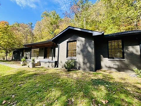 6612 Rolling Fork Dr