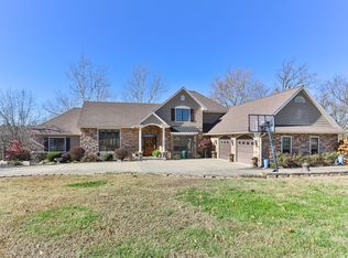 4335 S 165th Rd, Bolivar, MO 65613