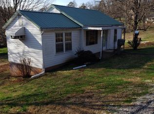 1032 Johnson Rd, Seymour, TN 37865