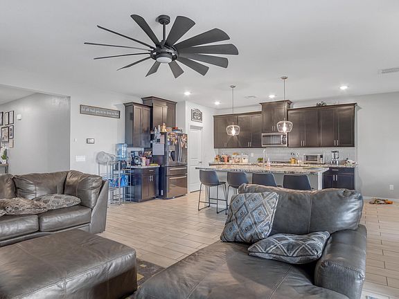 5th image of 4234 W Dayflower Dr