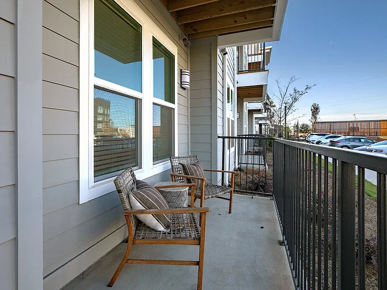 Mainstead at Century Farms Apartments — Photo 12