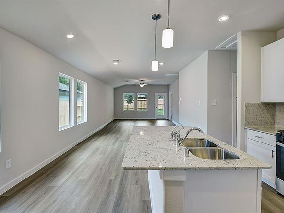 2nd image of 1733 Succotash Oak Ct
