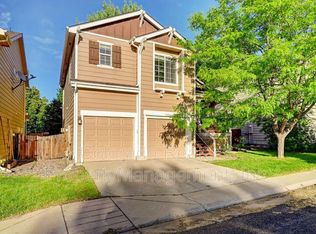 1302 S Akron Ct, Denver, CO 80247
