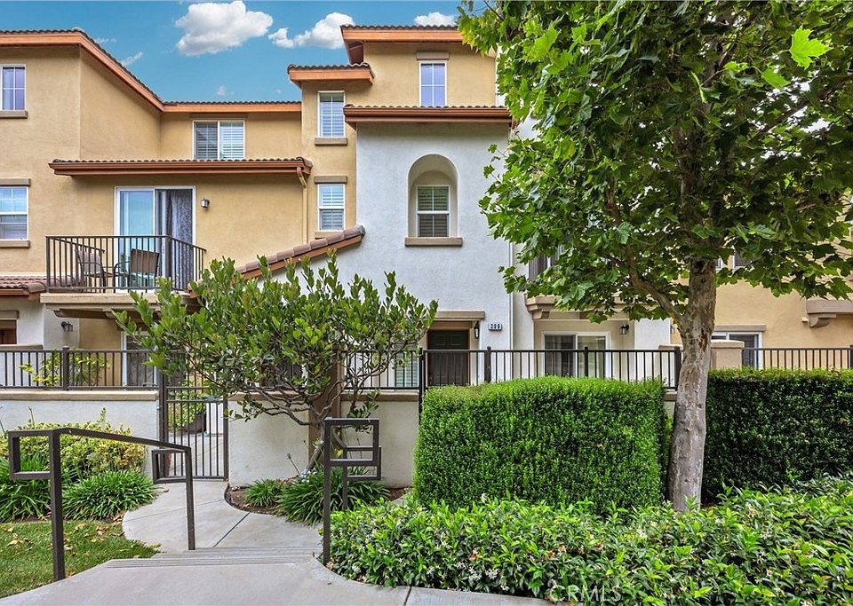 1st image of 17871 Shady View Dr Unit 306
