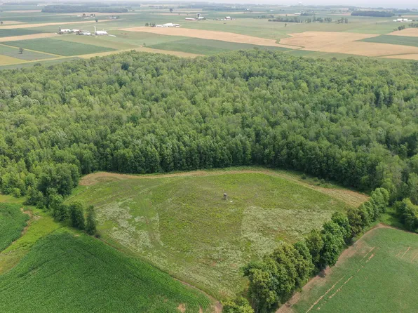 Saxonburg Rd, Two Rivers, WI 54241