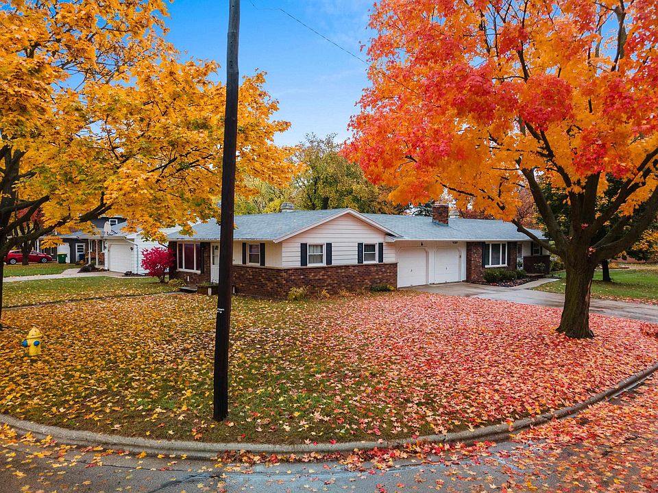 1st image of 2450 Forestville Dr