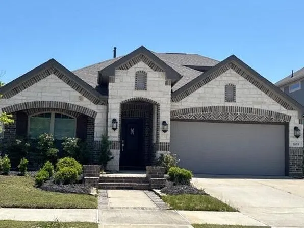 19019 Whistling Duck Dr, Cypress, TX 77433