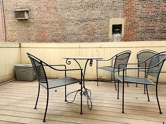 4th image of 176 Lexington Ave #4